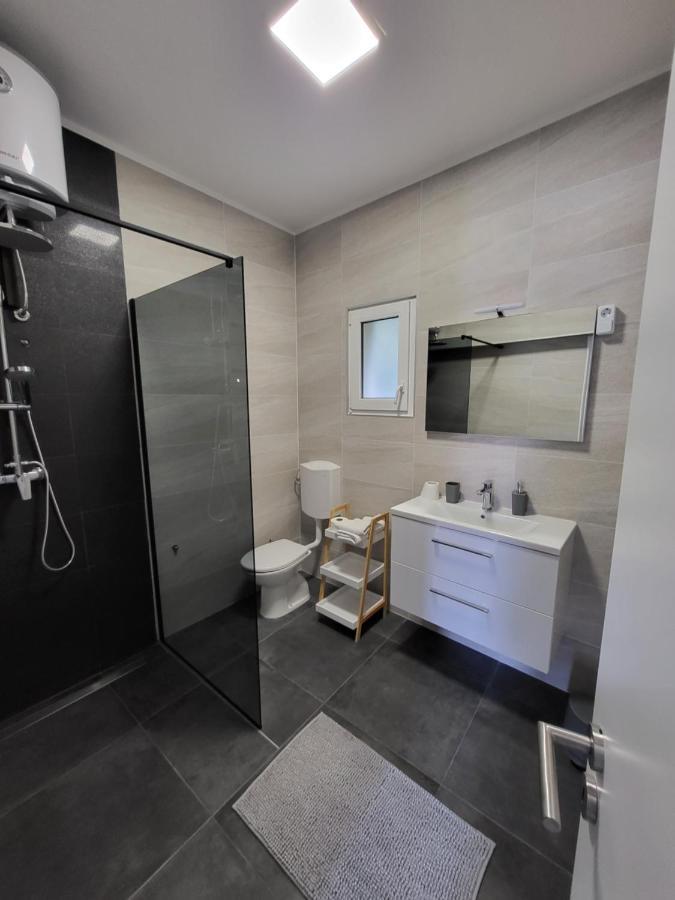 Apartments Vukovic Selce Exterior photo