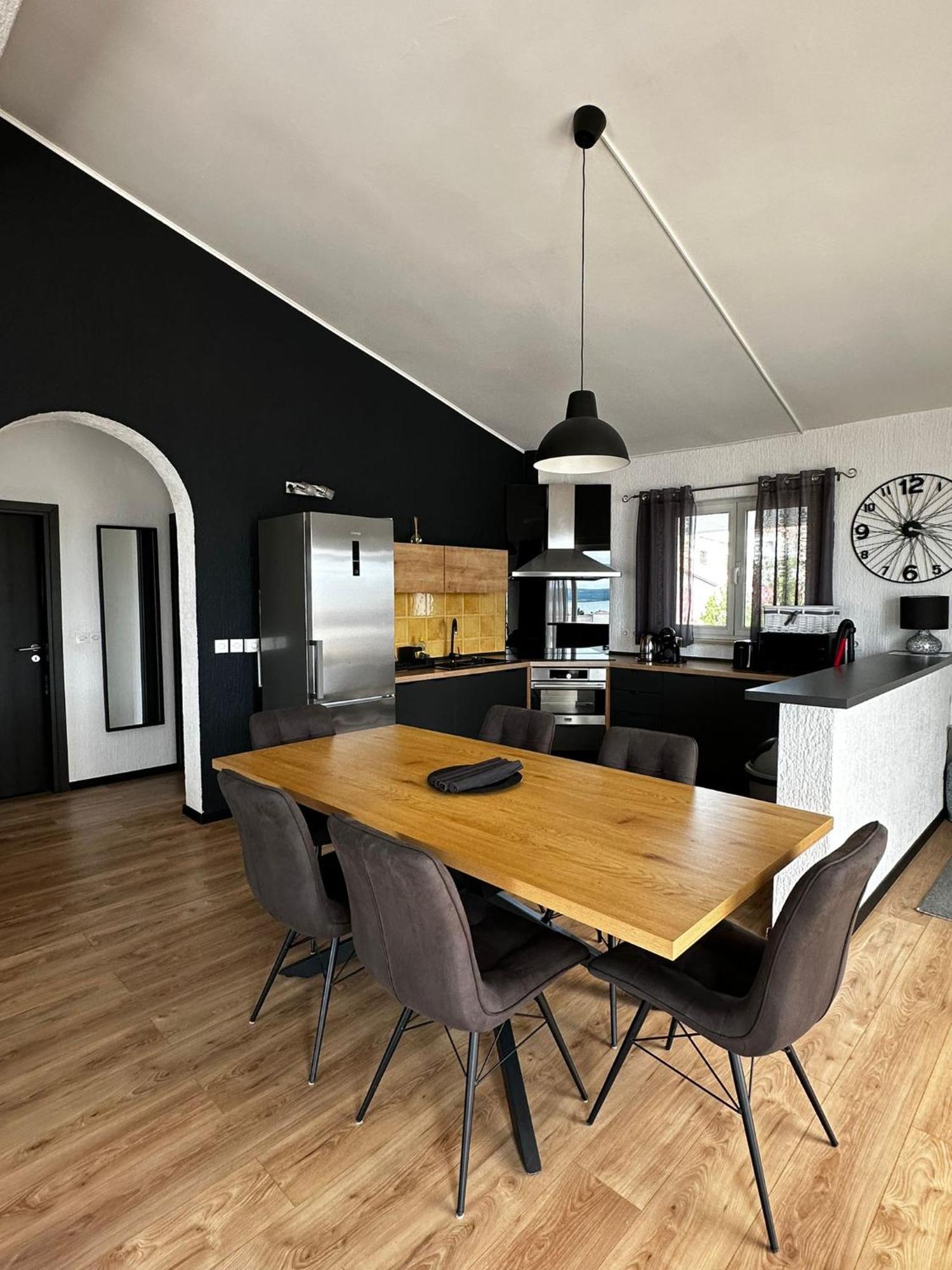 Apartments Vukovic Selce Exterior photo