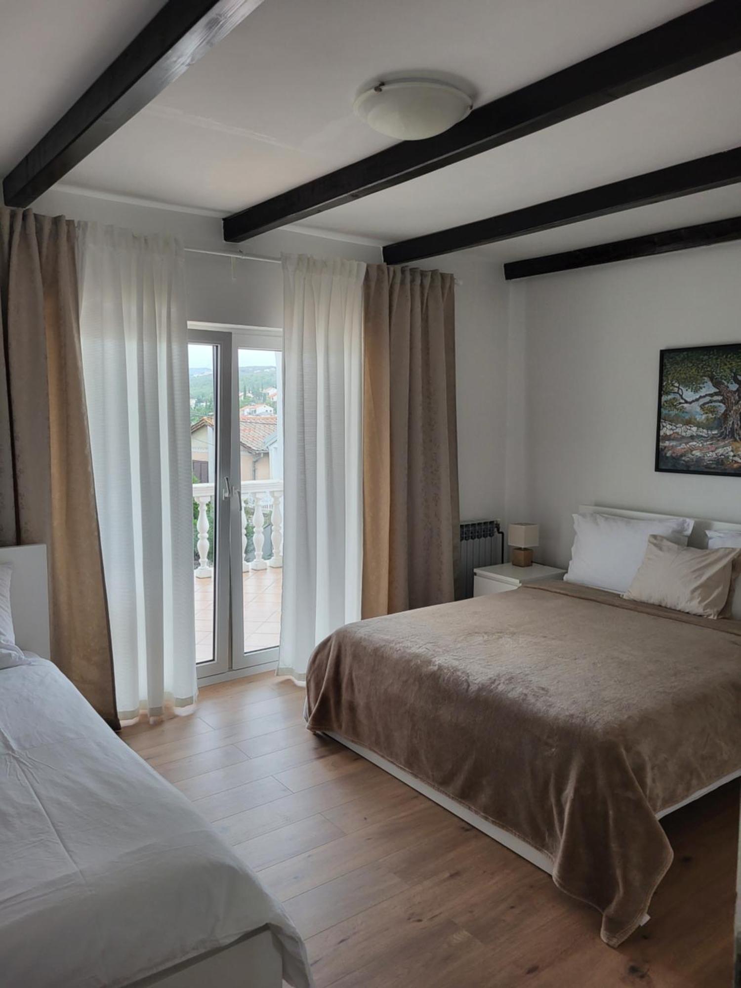 Apartments Vukovic Selce Exterior photo